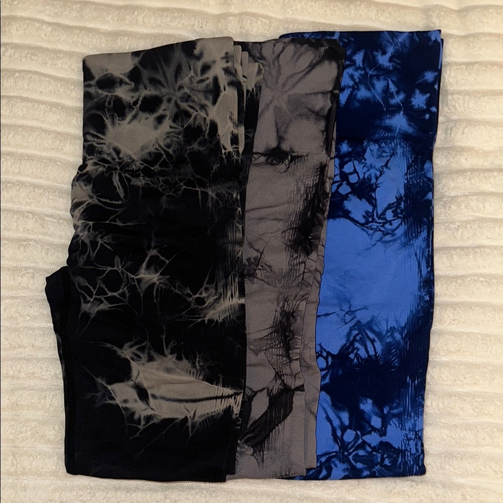 Tie-Dye Leggings with butt scrunch